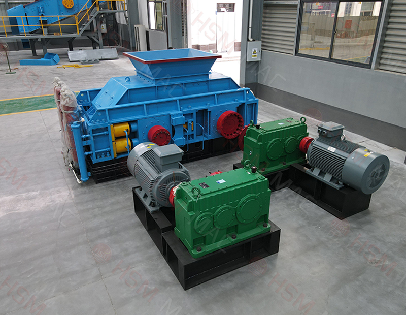 專吃回料制砂機(jī)